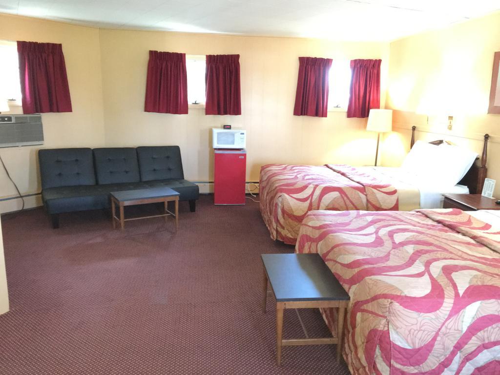 Timberly Motel Gaylord Ngoại thất bức ảnh