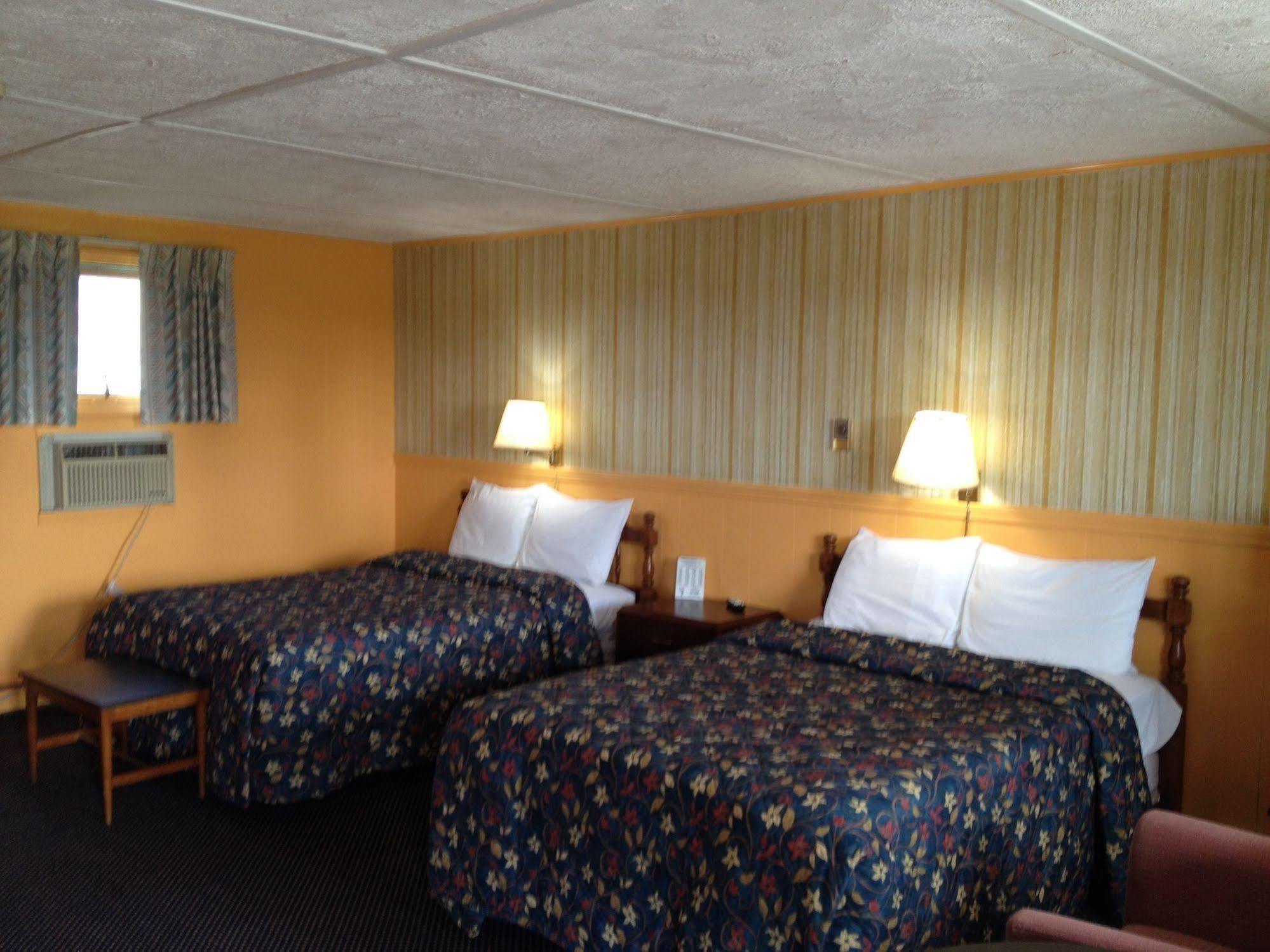 Timberly Motel Gaylord Ngoại thất bức ảnh